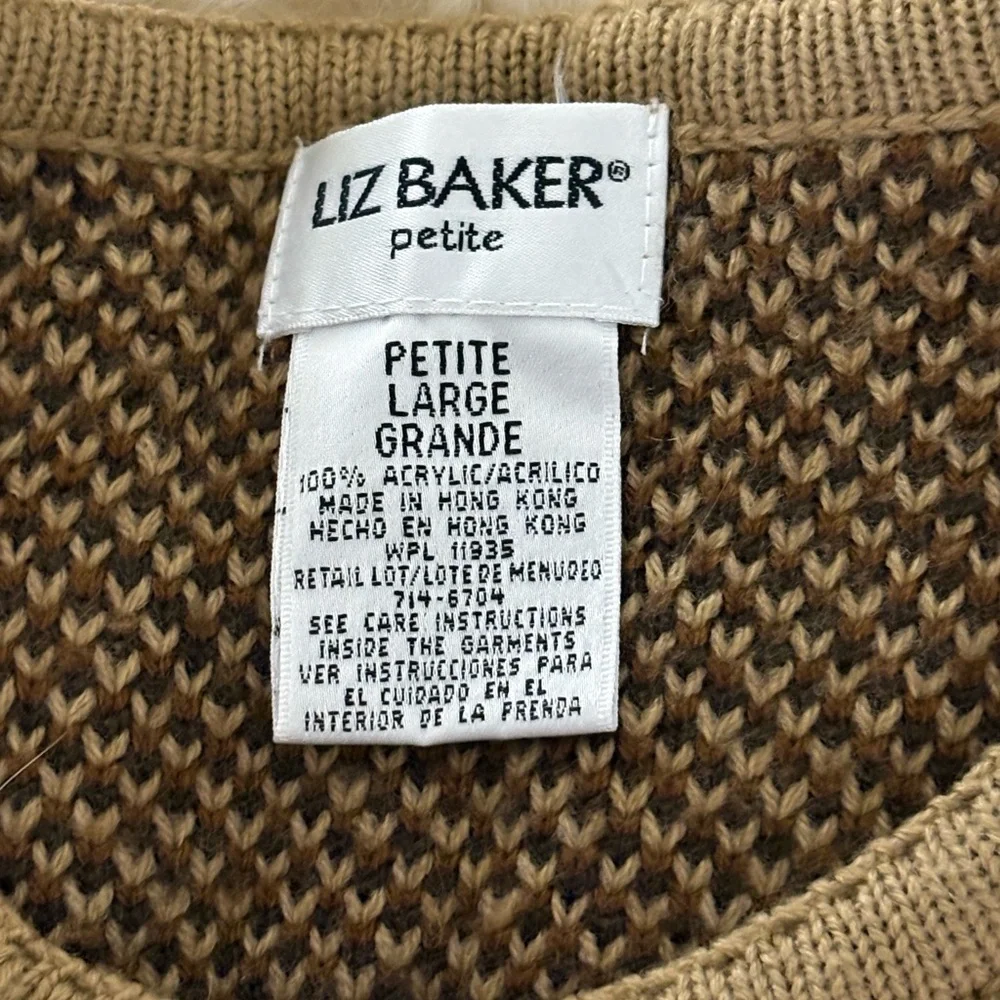 Liz Baker 80’s Fall Leaves Patterned Cardigan Sweater - Tan and Brown - Picture 5 of 6